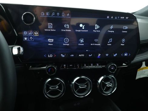 Used 2024 Chevrolet Blazer EV LT image 14