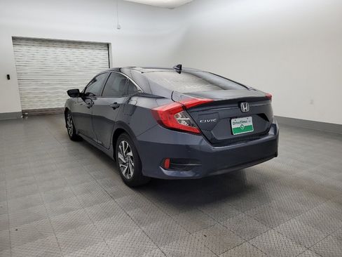 Used 2017 Honda Civic EX image 5
