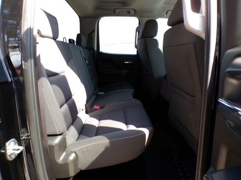 Used 2017 GMC Sierra 1500 SLE w/ SLE Value Package image 10