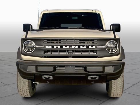 New 2025 Ford Bronco Big Bend image 3