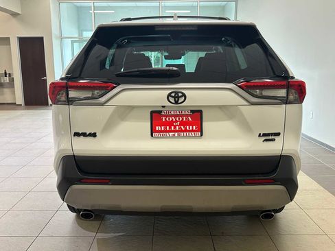 Used 2025 Toyota RAV4 Limited w/ Advanced Technology Package image 5