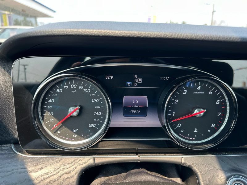 Used 2017 Mercedes-Benz E 400 4MATIC Wagon image 22