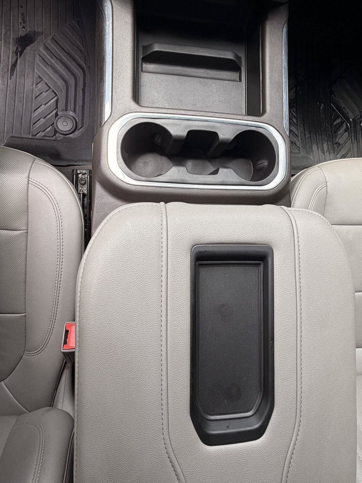 Used 2022 Chevrolet Silverado 2500 LTZ w/ LTZ Convenience Package AWD/4WD image 32