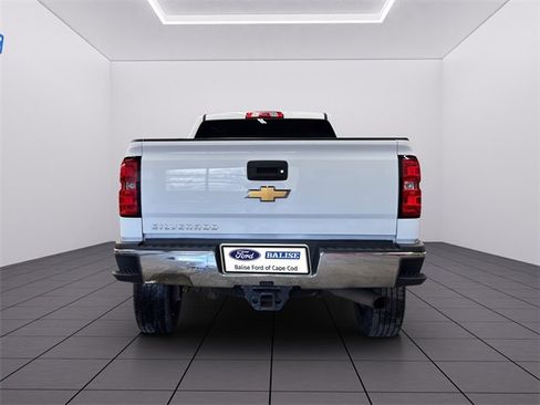 Used 2019 Chevrolet Silverado 2500 W/T w/ Snow Plow Prep Package image 5