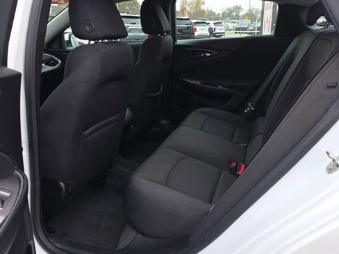 Used 2022 Chevrolet Malibu LS w/ Driver Confidence Package II FWD image 10