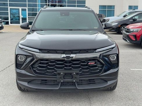 Used 2025 Chevrolet TrailBlazer RS w/ Convenience Package FWD image 9