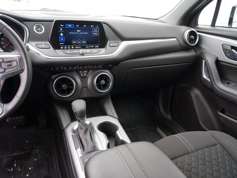 Used 2022 Chevrolet Blazer LT image 21