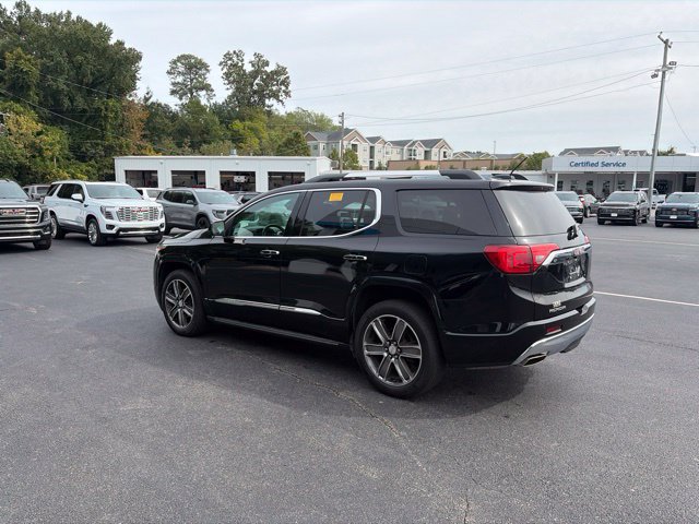 Used 2017 GMC Acadia Denali w/ Technology Package FWD image 6
