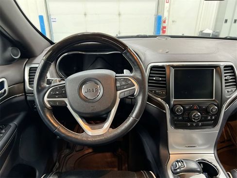 Used 2015 Jeep Grand Cherokee Overland image 11