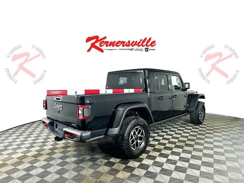 New 2025 Jeep Gladiator Rubicon image 7