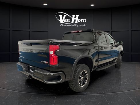 Used 2023 Chevrolet Silverado 1500 ZR2 w/ Technology Package AWD/4WD image 7