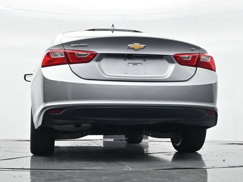 Used 2023 Chevrolet Malibu LT FWD image 30