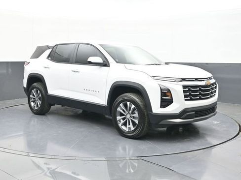 New 2026 Chevrolet Equinox LT FWD image 19