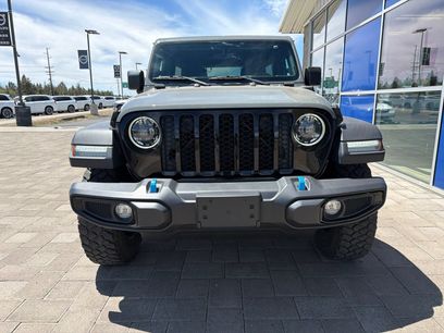 Used 2023 Jeep Wrangler Unlimited w/ 8.4" Radio Group