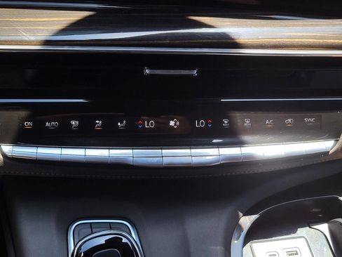 Used 2023 Cadillac Escalade Sport w/ Touring Package RWD image 27