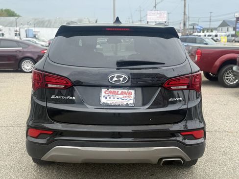 Used 2018 Hyundai Santa Fe Sport w/ 2.4L Value Package 02 FWD image 7