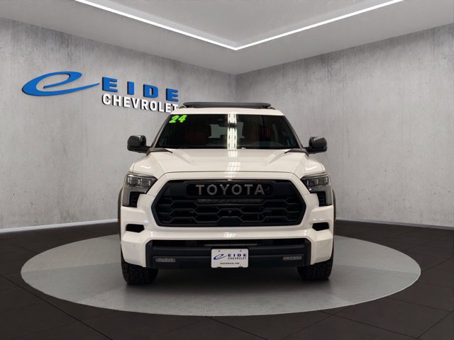 Used 2024 Toyota Sequoia TRD Pro AWD/4WD image 10
