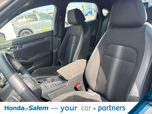 Used 2024 Honda Civic Sport image 11