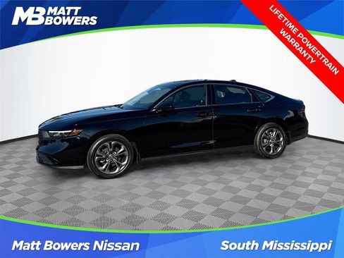 Used 2023 Honda Accord EX image 1