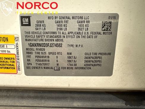 Used 2015 GMC Acadia SLE image 26