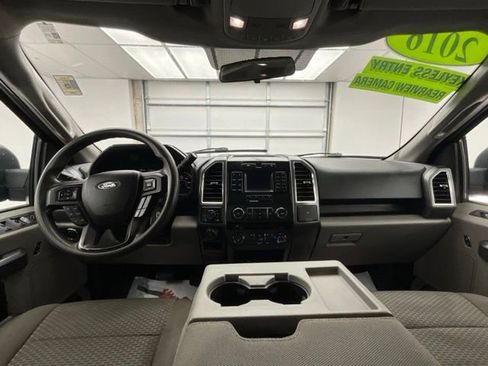 Used 2016 Ford F150 XLT w/ XTR Package image 4