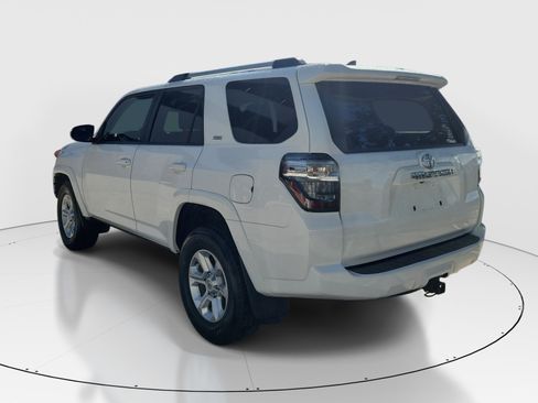 Used 2024 Toyota 4Runner SR5 RWD image 5