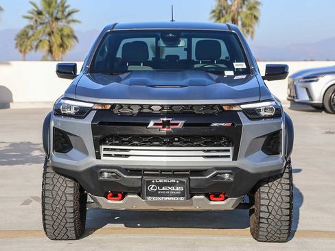 Used 2024 Chevrolet Colorado ZR2 image 2