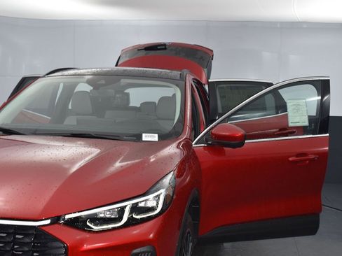 New 2025 Ford Escape SE w/ PHEV Premium Package image 23