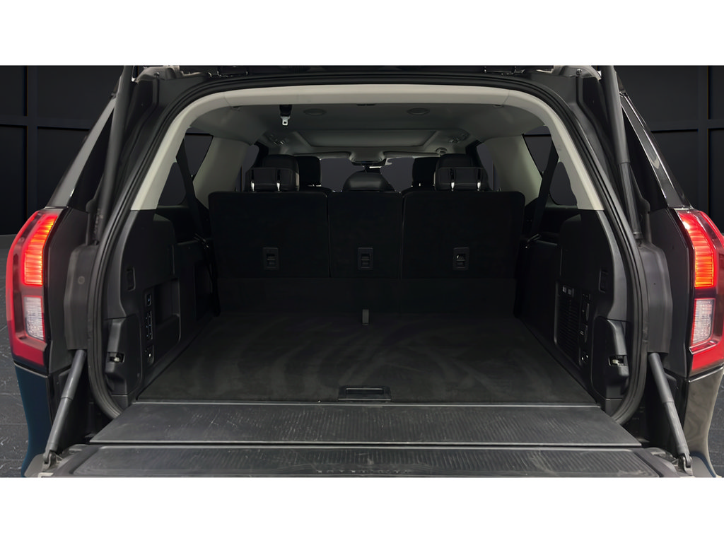 Used 2025 Ford Expedition Max Active AWD/4WD image 28