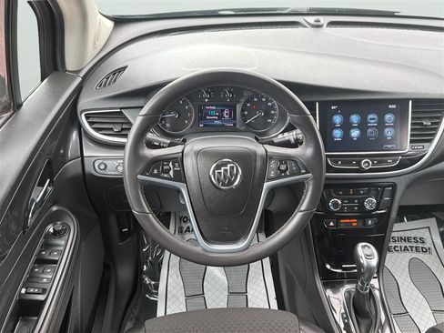 Used 2021 Buick Encore Preferred AWD/4WD image 20