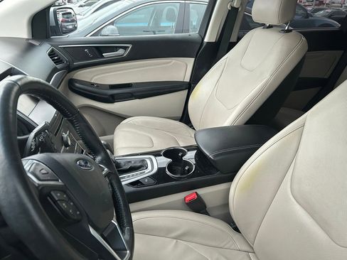 Used 2015 Ford Edge Titanium w/ Equipment Group 301A image 9