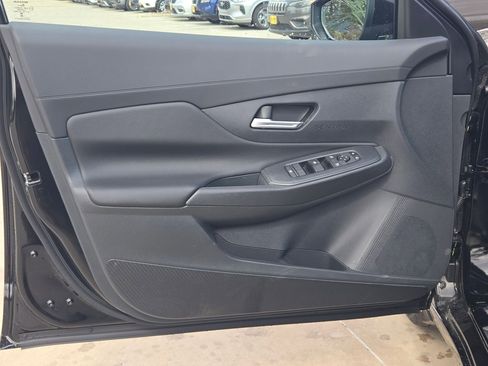 New 2026 Nissan Sentra SV FWD image 10