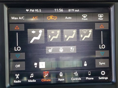 Used 2020 RAM 1500 Laramie image 24