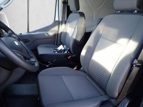 New 2026 Ford Transit 250 148 Medium Roof Extended AWD image 10