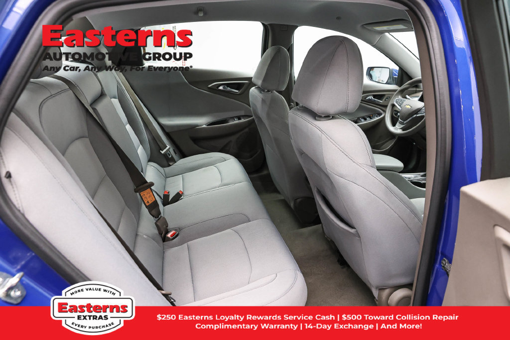Used 2023 Chevrolet Malibu LT FWD image 24