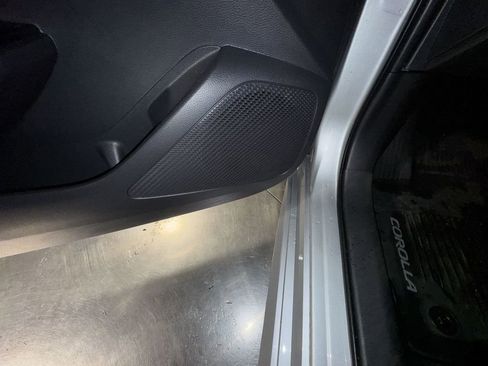 Used 2023 Toyota Corolla SE image 20