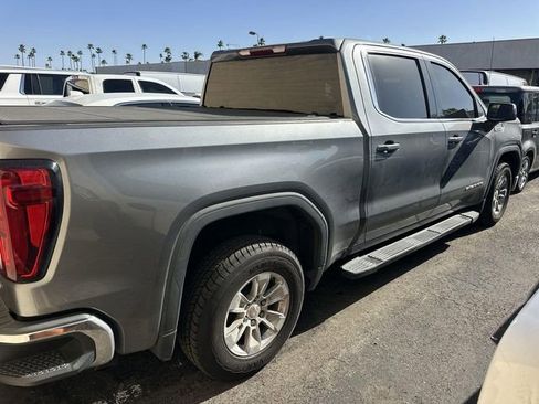 Used 2021 GMC Sierra 1500 SLE image 3