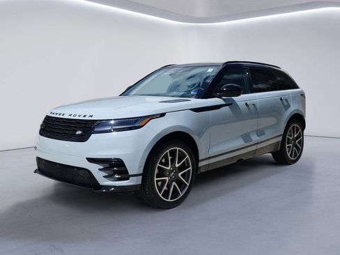 New 2026 Land Rover Range Rover Velar Dynamic SE AWD/4WD image 1