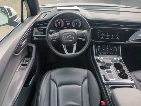 Used 2025 Audi Q7 3.0T Premium Plus AWD/4WD image 18