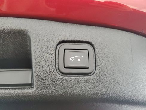 Used 2024 Chevrolet Blazer EV RS image 35