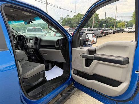 Used 2016 Ford F150 XL w/ Equipment Group 101A Mid AWD/4WD image 35