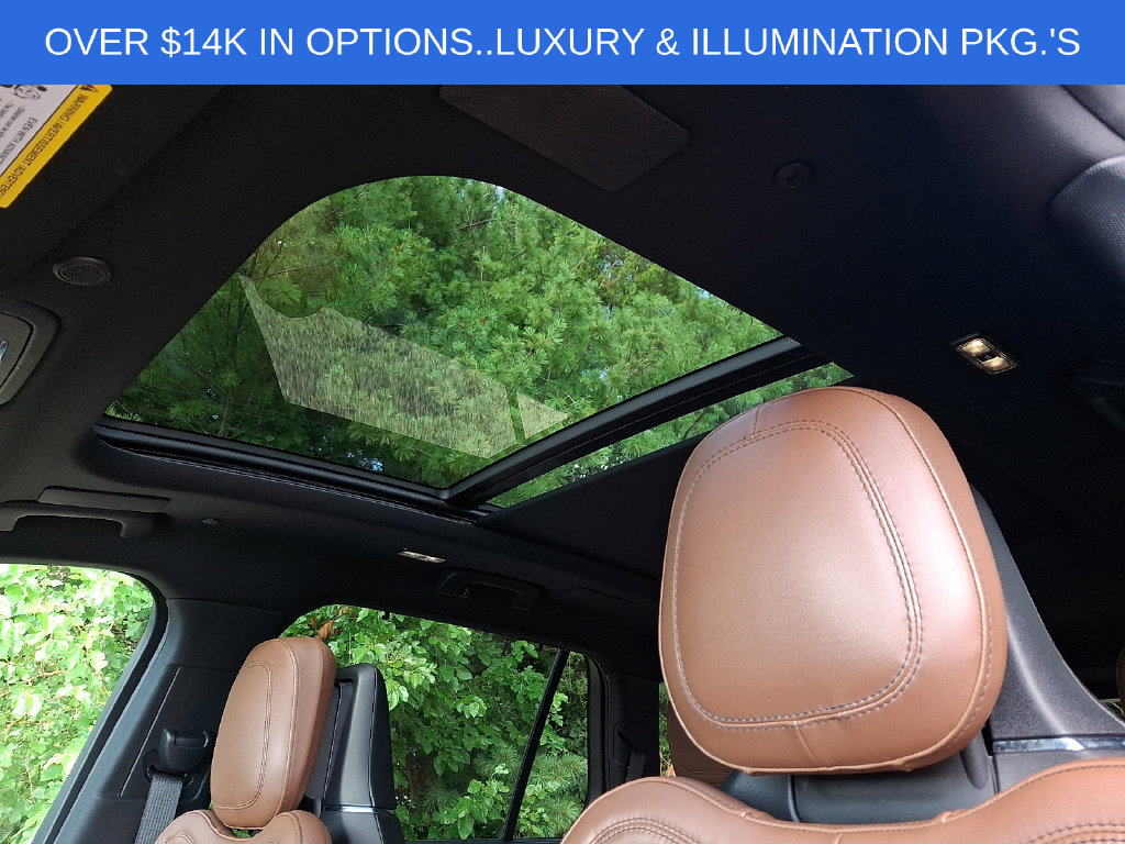 Used 2023 Lincoln Aviator Reserve w/ Equipment Group 201A AWD/4WD image 16