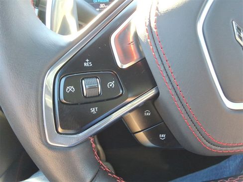 Used 2020 Chevrolet Corvette Stingray Premium Cpe w/ 3LT Preferred Equipment Group image 28