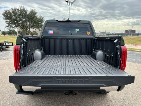 Used 2022 Toyota Tundra SR5 image 6