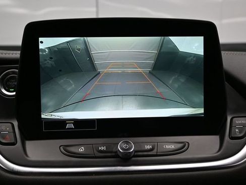Used 2025 Chevrolet Blazer LT FWD image 42
