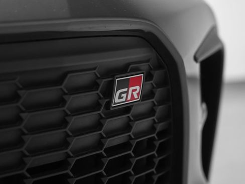 Used 2024 Toyota GR86 Premium RWD image 9