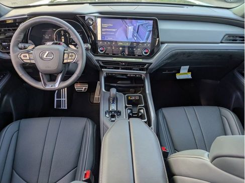 New 2026 Lexus TX 500h AWD image 25