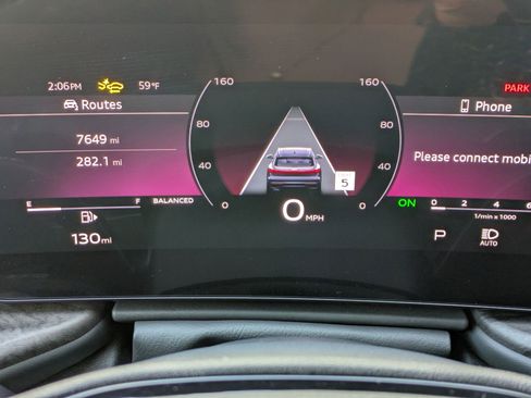 Used 2025 Audi Q5 Premium w/ Convenience Package image 15