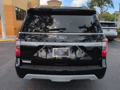 Used 2018 Ford Expedition Max Platinum AWD/4WD image 6