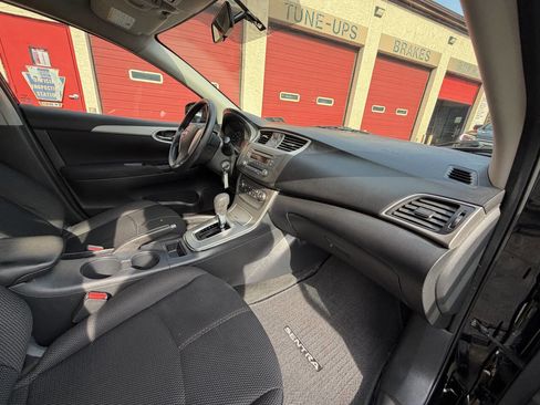 Used 2013 Nissan Sentra S image 25